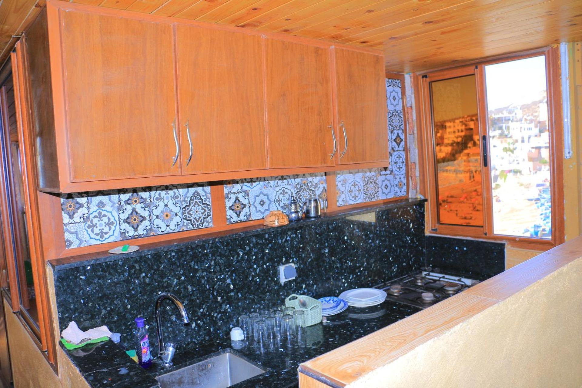 Apartamento Golden 2 *
